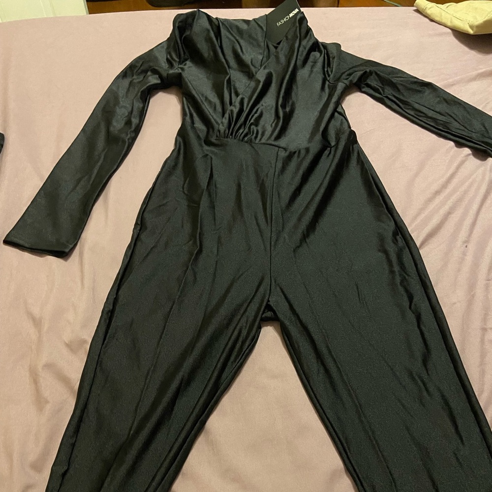 Long sleeve black body suit